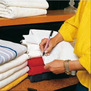 4-8040-1-4001 - EDDING Textielmarker 8040 1mm Zwart 1st